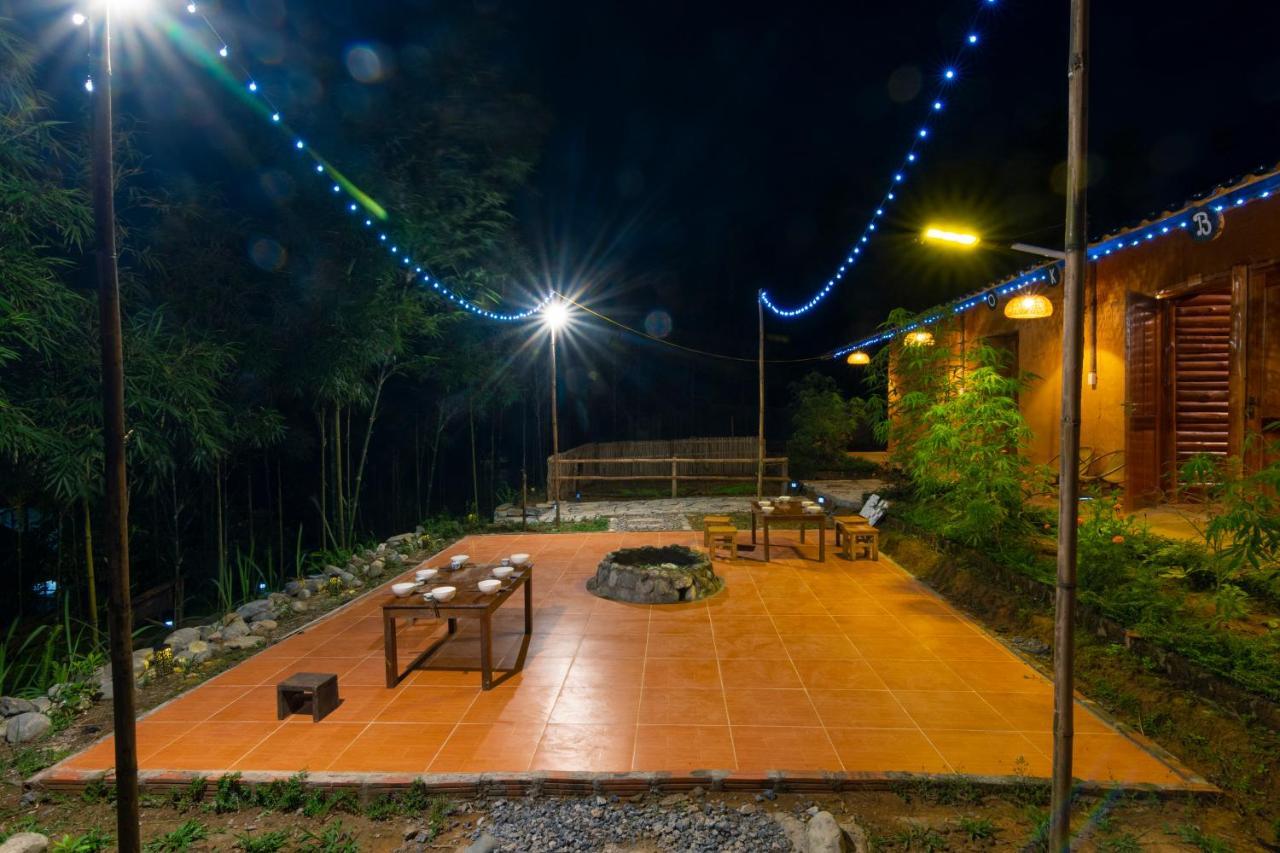 Chook Bungalow Ha Giang Exteriör bild