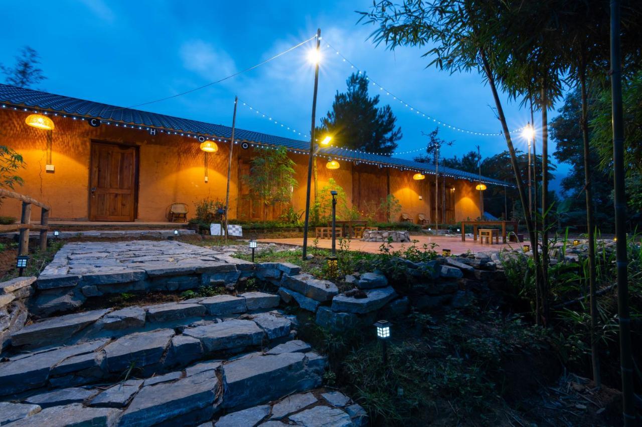 Chook Bungalow Ha Giang Exteriör bild