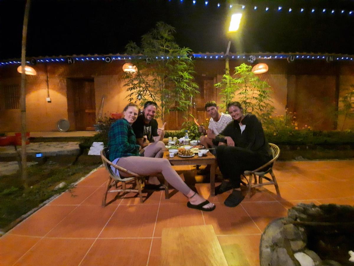 Chook Bungalow Ha Giang Exteriör bild