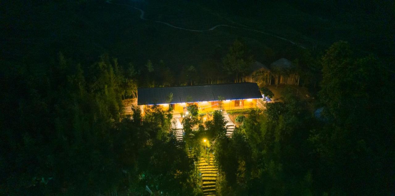 Chook Bungalow Ha Giang Exteriör bild