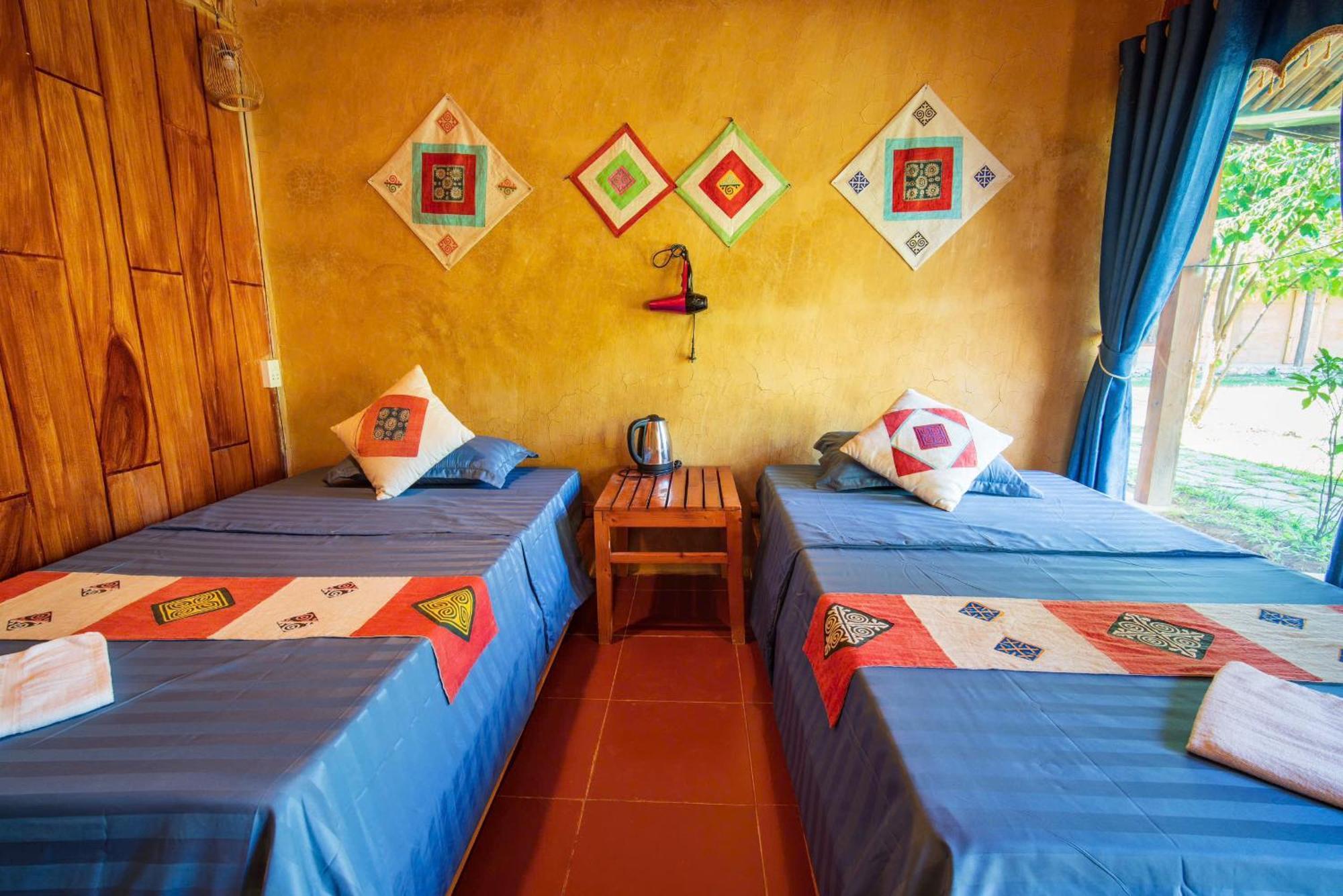 Chook Bungalow Ha Giang Exteriör bild